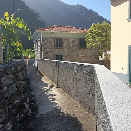 Teixeira 11c São Vicente